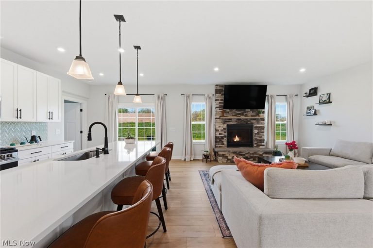 775 Goodland Circle, Canal Fulton, OH - Photo 5