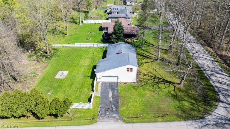 4761 Austin Road, Geneva, OH - Photo 5