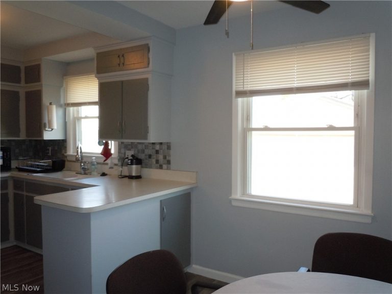 23896 Devoe Avenue, Euclid, OH - Photo 3