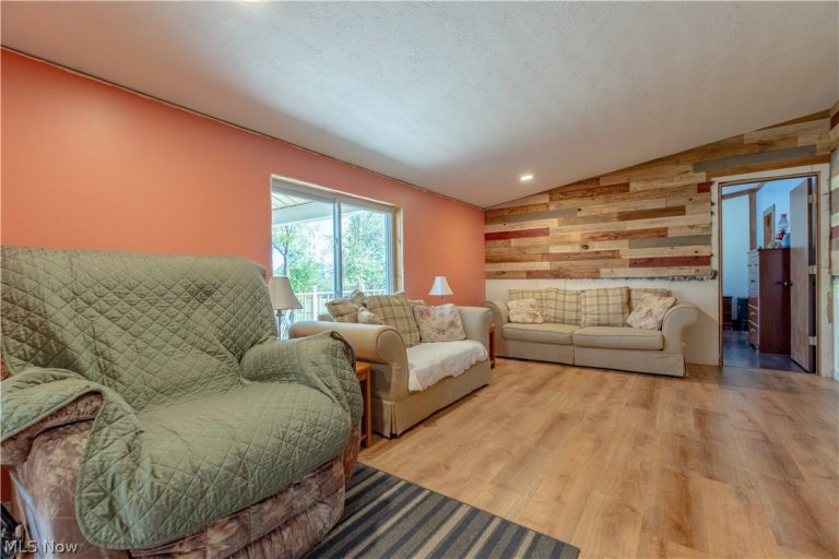 5267 Apollo Road, Salineville, OH - Photo 5