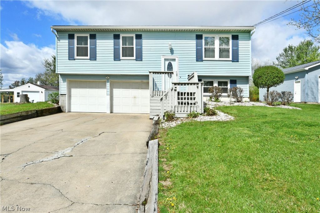 4539 Leavitt Road, Warren, OH