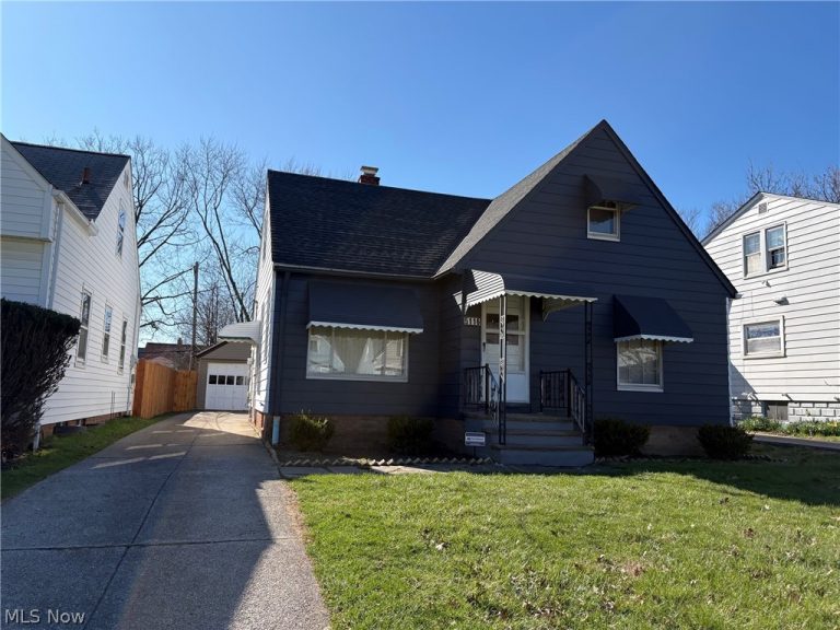 5116 Erwin Street, Maple Heights, OH, 44137