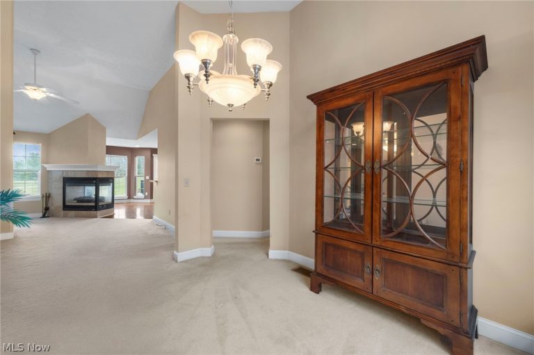 608 Rundle Street, LaGrange, OH - Photo 8