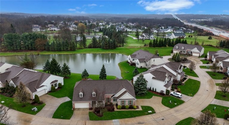 3156 Benwick Drive, Medina, OH - Photo 2