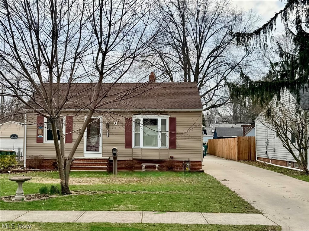 8141 Dartmoor Road, Mentor, OH