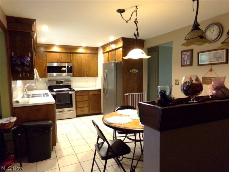 3447 Manchester Avenue, Massillon, OH - Photo 5