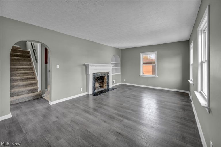 800 Independence Avenue, Akron, OH - Photo 8