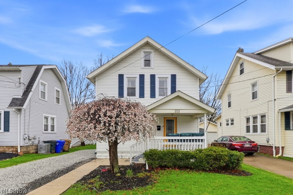 212 Marguerite Avenue, Cuyahoga Falls, OH