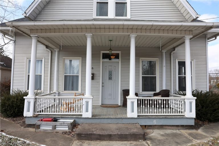 216 Clay Street, Millersburg, OH - Photo 2