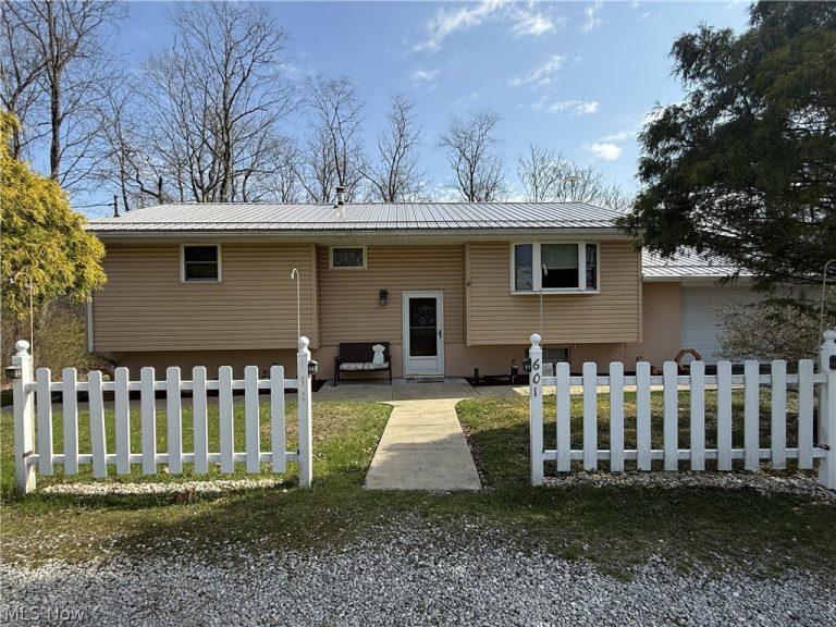 601 Emmett Way, Steubenville, OH, 43952