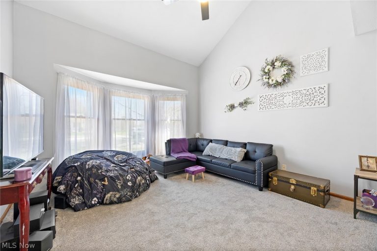 3151 Edinburg Avenue, Canton, OH - Photo 3