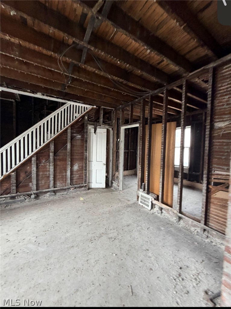 1596 32nd Street, Cleveland, OH - Photo 2