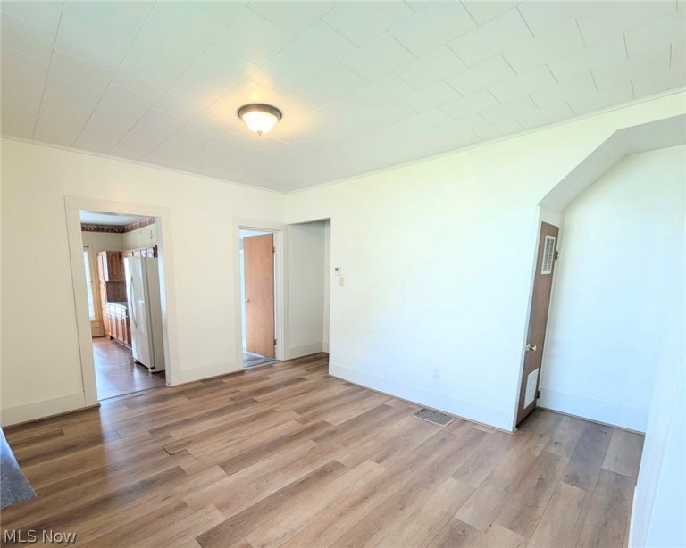 320 Sherman Street, Dennison, OH - Photo 4