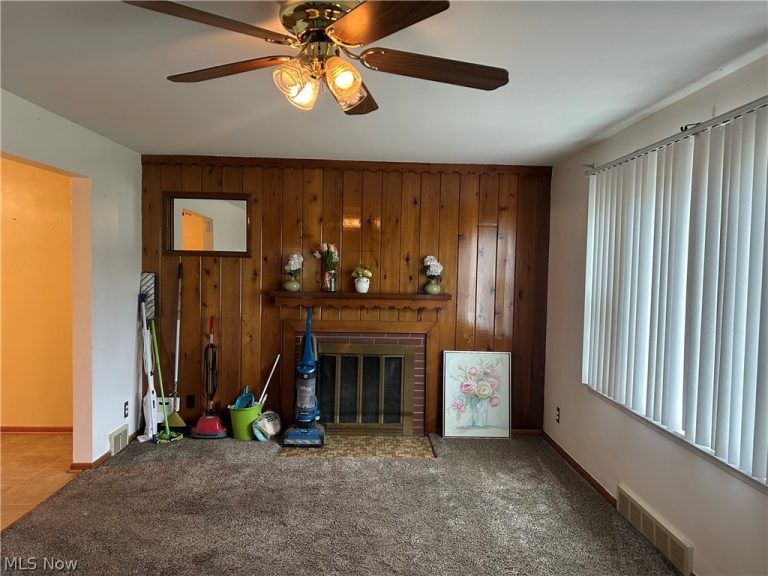 190 Normandy Drive, Painesville Twp, OH - Photo 4