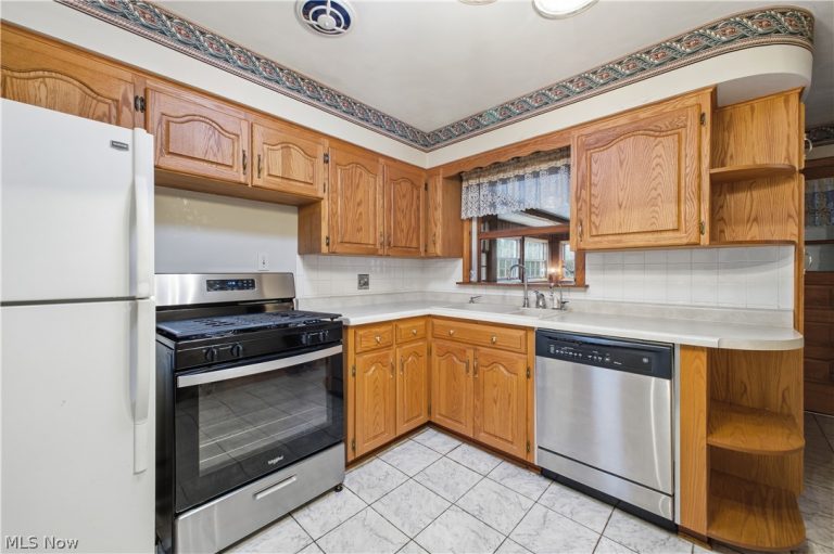500 Forsythe Avenue, Girard, OH - Photo 5