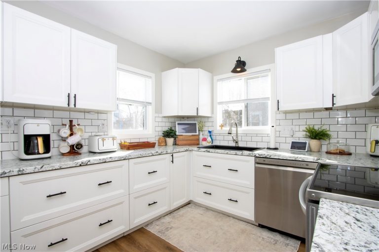 334 Wood Street, Loudonville, OH - Photo 4