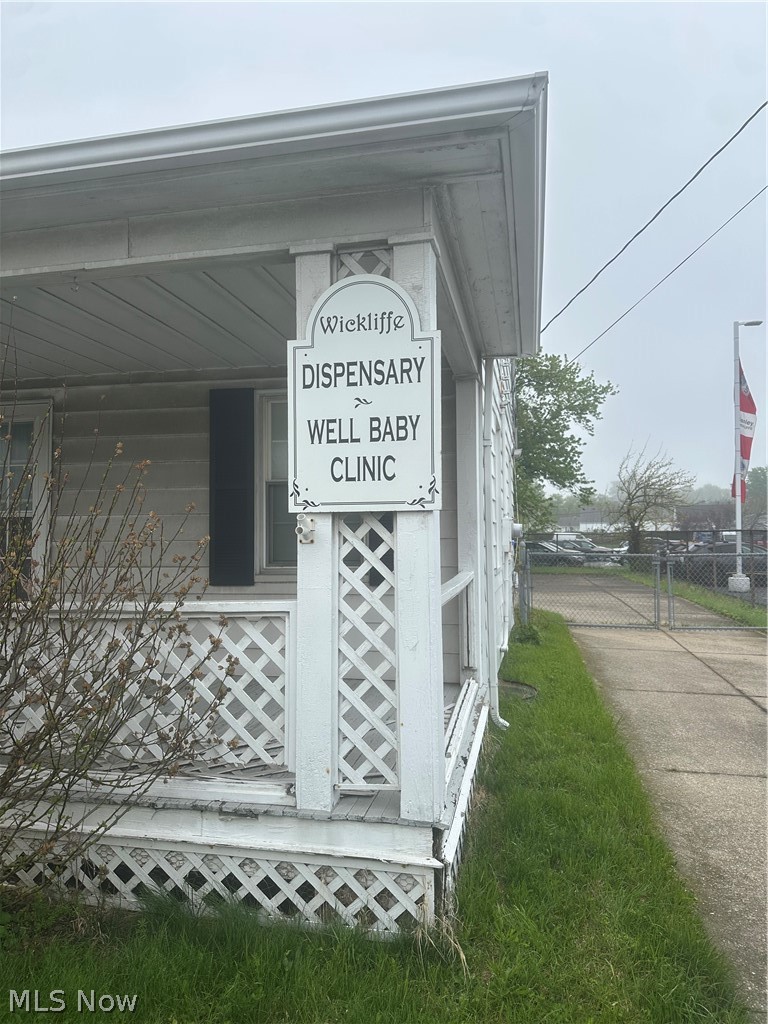 28864 Euclid Avenue, Wickliffe, OH - Photo 2