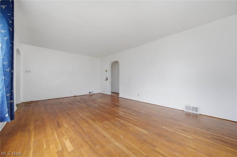 163 Ford Avenue, Barberton, OH - Photo 6