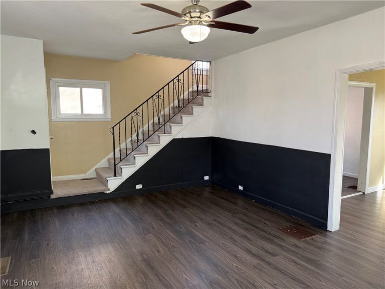 717 Dawson Street, Uhrichsville, OH - Photo 6