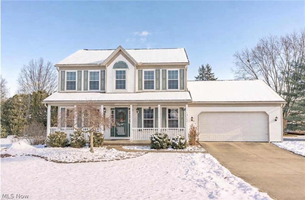 13152 Kaufman Avenue, Hartville, OH