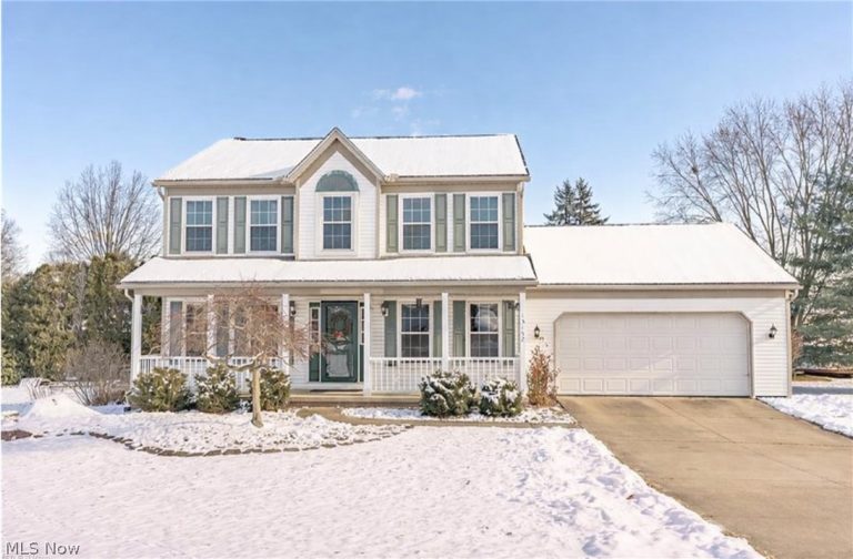 13152 Kaufman Avenue, Hartville, OH, 44632