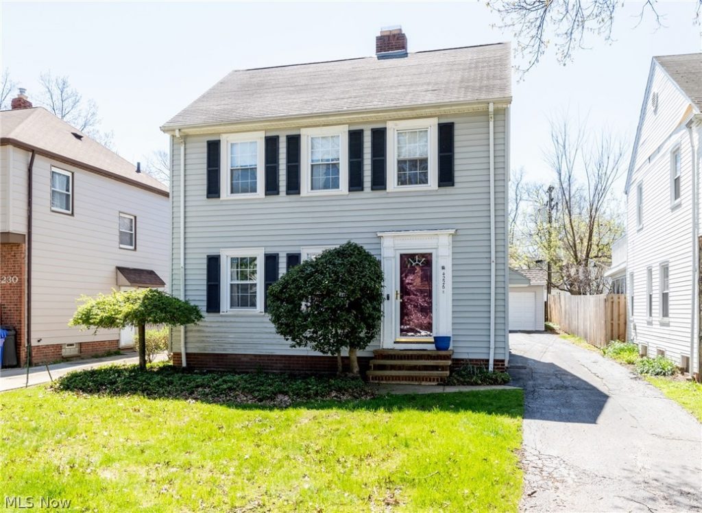 4226 Bushnell Road, University Heights, OH