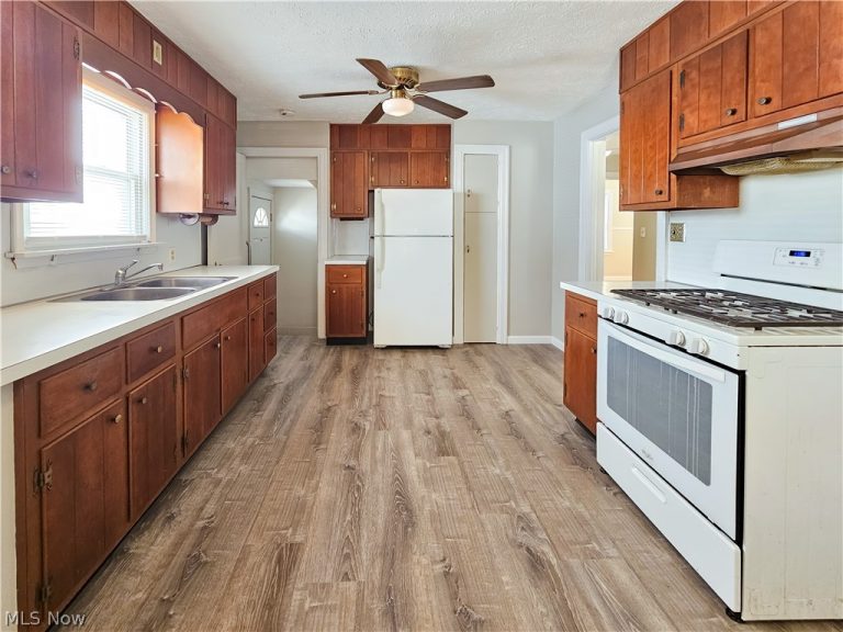 1146 Arlington Avenue, Canton, OH - Photo 8