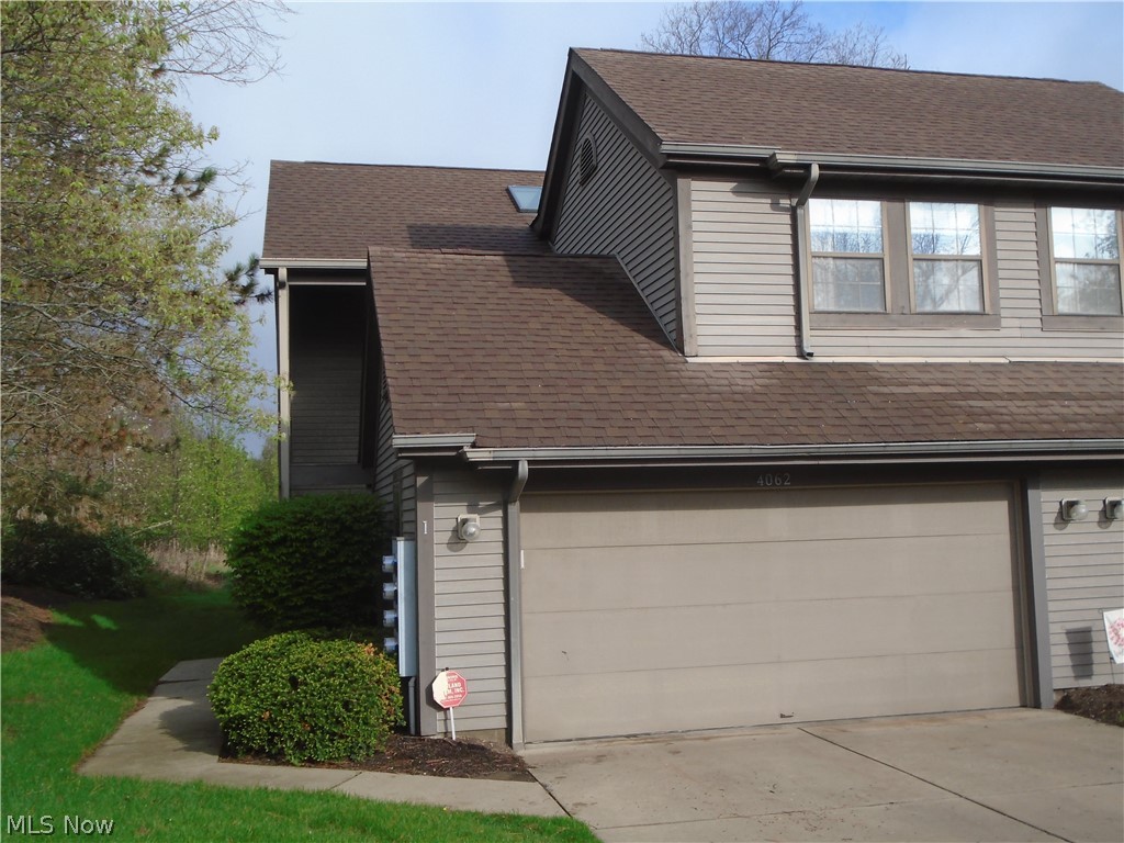 4062 Saint Andrews Court #1, Canfield, OH