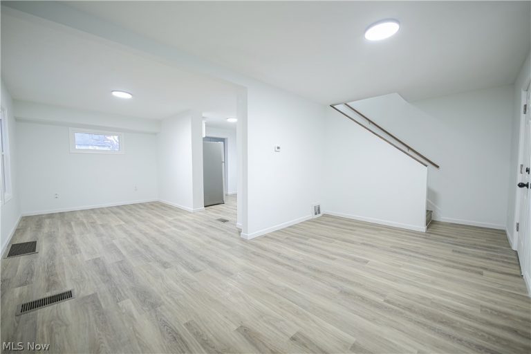 3433 94th Street, Cleveland, OH - Photo 6