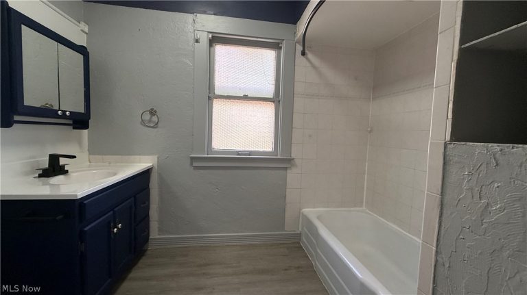 3123 West Boulevard, Cleveland, OH - Photo 8