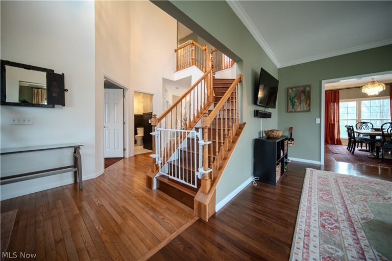 185 Beaumont Trail, Aurora, OH - Photo 4