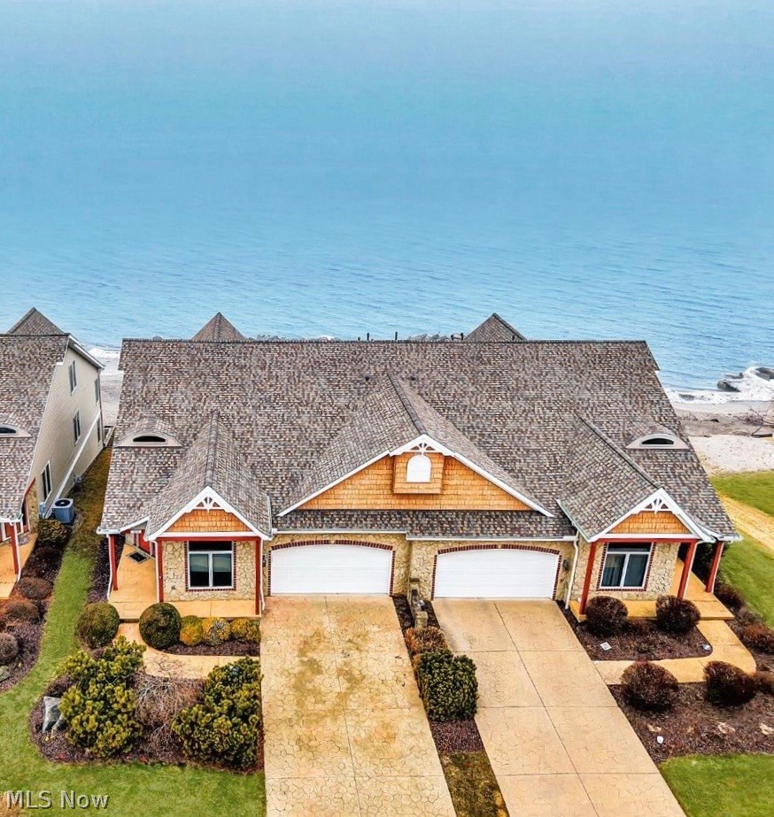 4319 Shore Drive, Lorain, OH