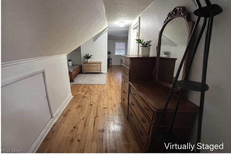 25101 Farringdon Avenue, Euclid, OH - Photo 4