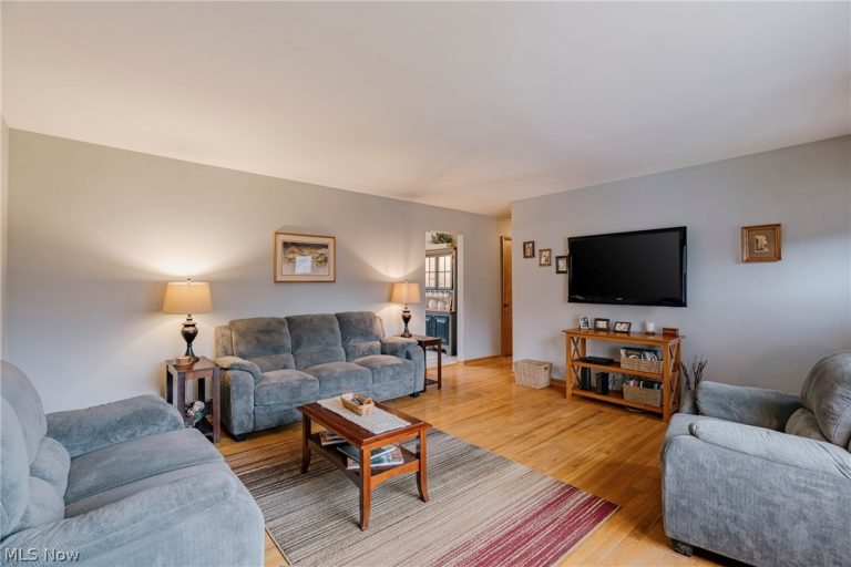 4000 Reimer Road, Norton, OH - Photo 5