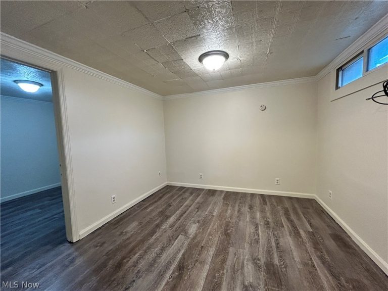 106 Columbus Way #1, Weirton, WV - Photo 5