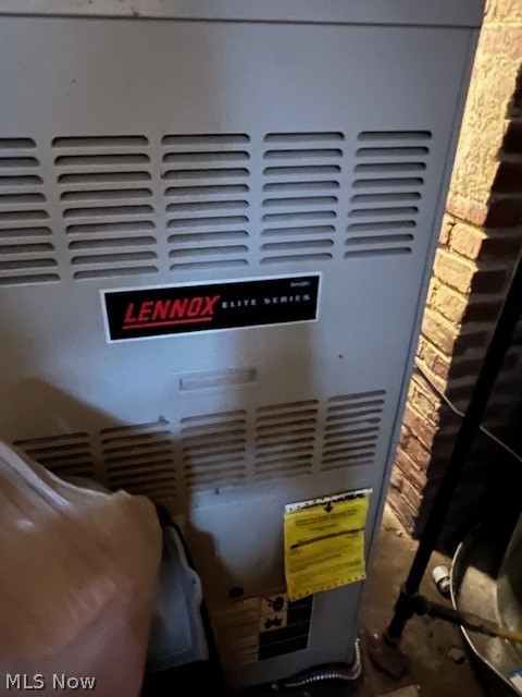 313 Ickes Court, Louisville, OH - Photo 6