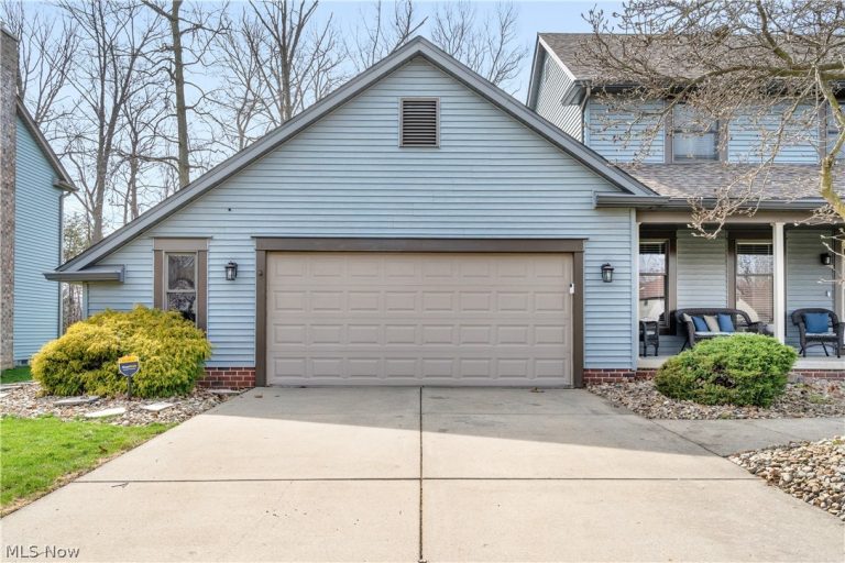 6408 Tara Drive, Poland, OH - Photo 3
