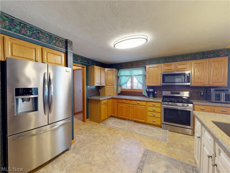 6645 Harborside Landing, Mentor, OH - Photo 5