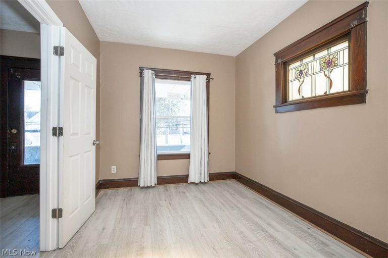 3976 71st Street, Cleveland, OH - Photo 5