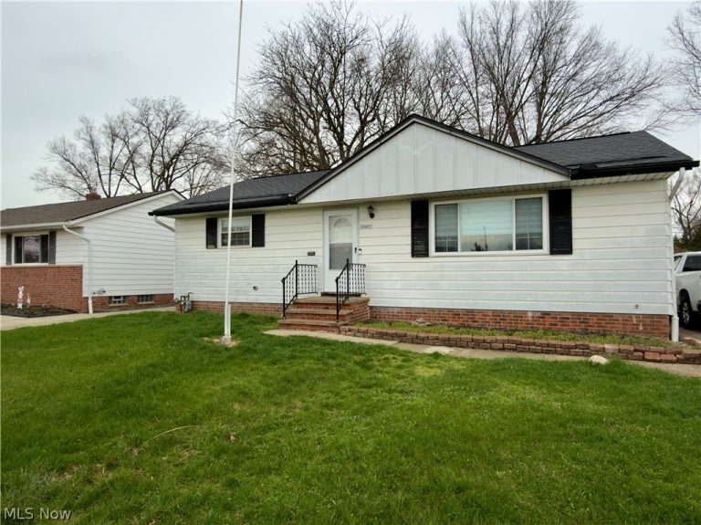 30405 Vineyard Road, Willowick, OH, 44095