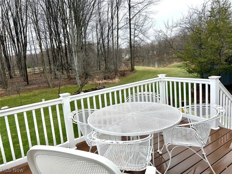 11218 Butternut Lane, North Royalton, OH - Photo 3