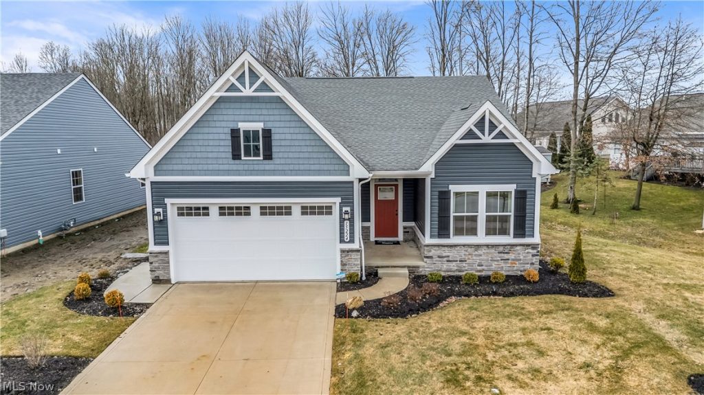 15224 Timber Ridge Drive, Middlefield, OH