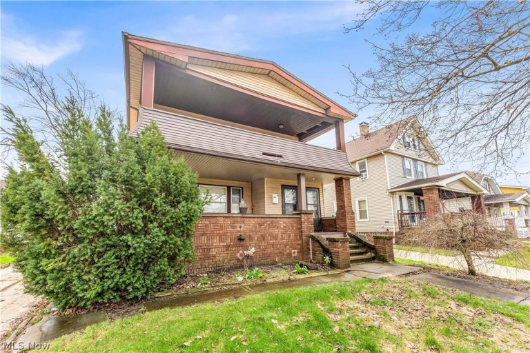 2225 Oak Park Avenue #2227/UP, Cleveland, OH - Photo 2