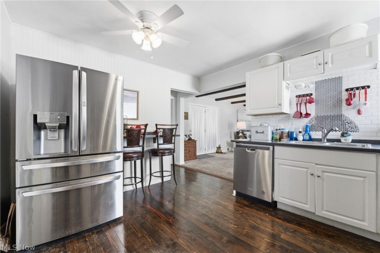 1515 Manor Avenue, Canton, OH - Photo 5