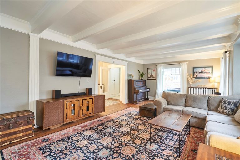 100 Mayfield Avenue, Akron, OH - Photo 5