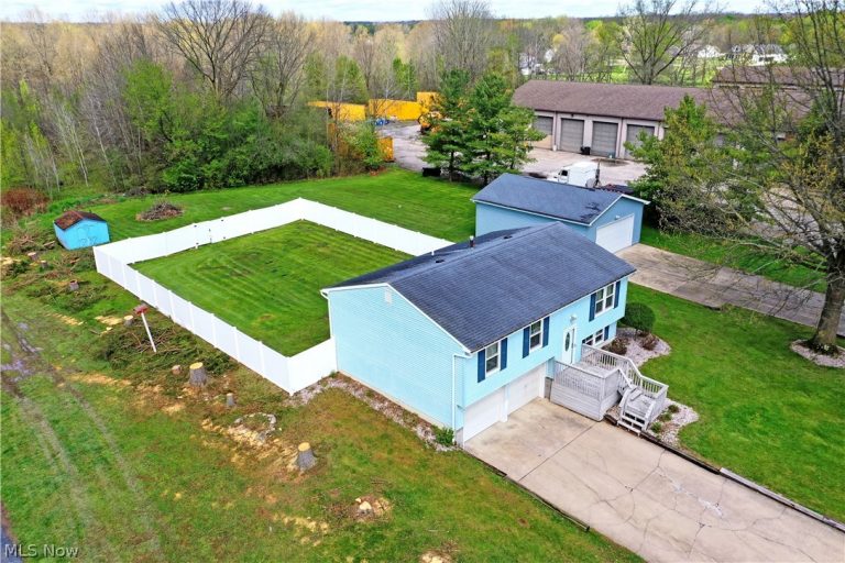 4539 Leavitt Road, Warren, OH - Photo 5
