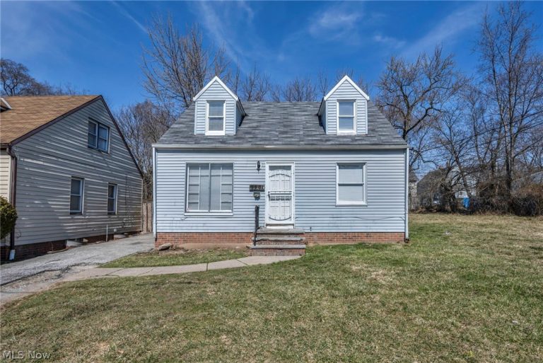9901 Marah Avenue, Cleveland, OH - Photo 2