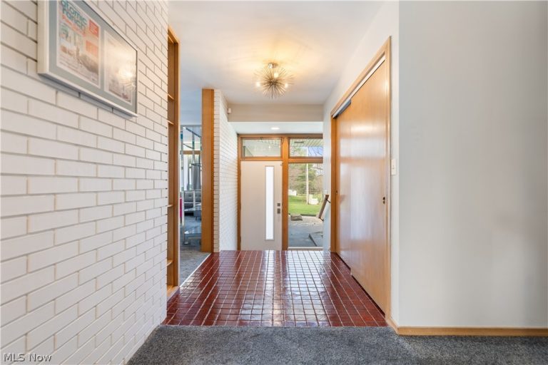 144 44th Street, Canton, OH - Photo 2