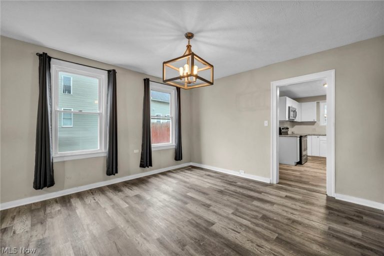 3623 Siam Avenue, Cleveland, OH - Photo 5