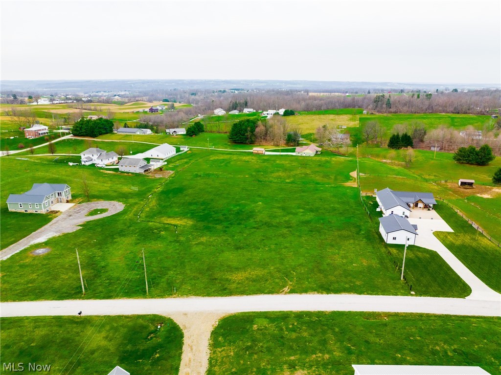 8919 Township Road 566, Holmesville, OH